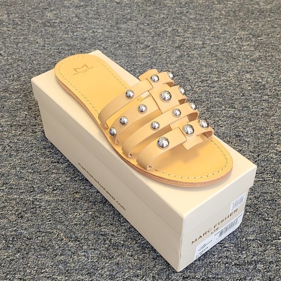 NEW IN BOX Marc Fisher Pava Natural Tan Leather Flat Slide Sandal sz 11 - Picture 1 of 7